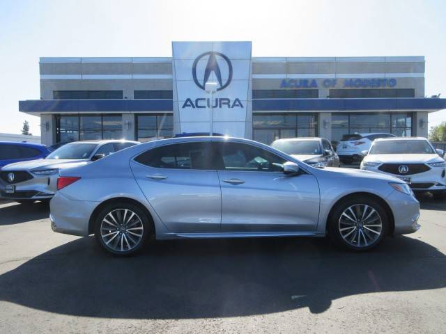 2018 Acura TLX w/Advance Pkg FWD photo