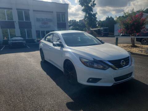 2017 Nissan Altima 2.5 SR FWD photo