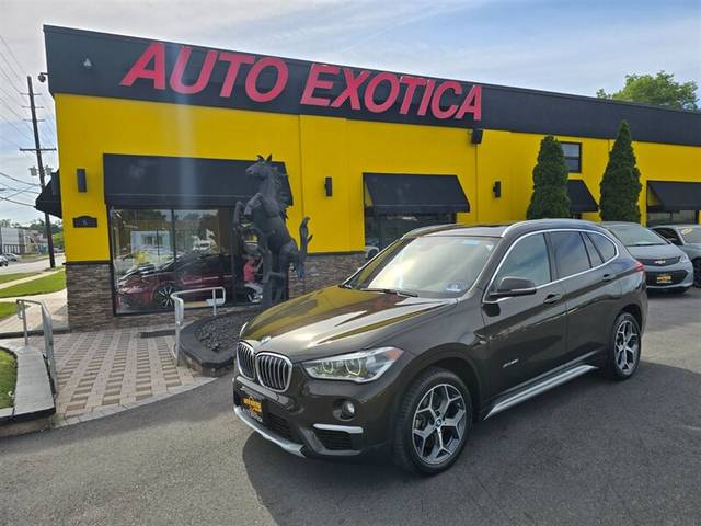 2017 BMW X1 xDrive28i AWD photo