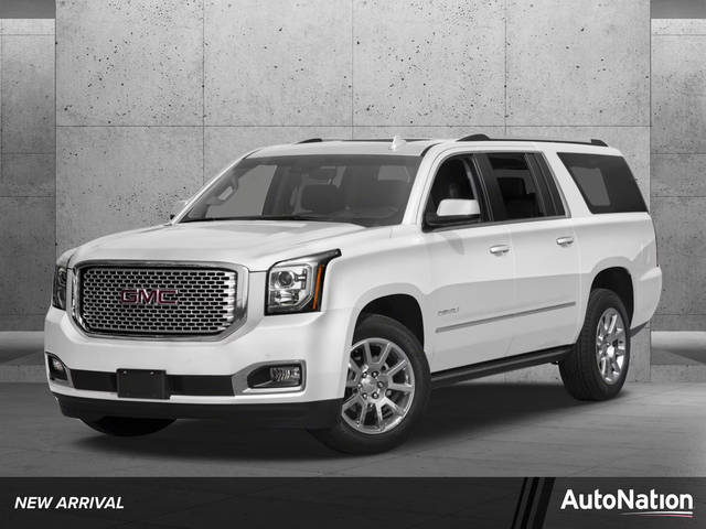 2017 GMC Yukon XL Denali 4WD photo