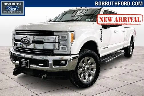 2017 Ford F-250 Super Duty Lariat 4WD photo