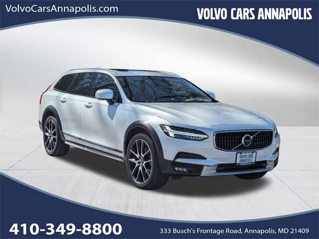 2017 Volvo V90 Cross Country AWD photo