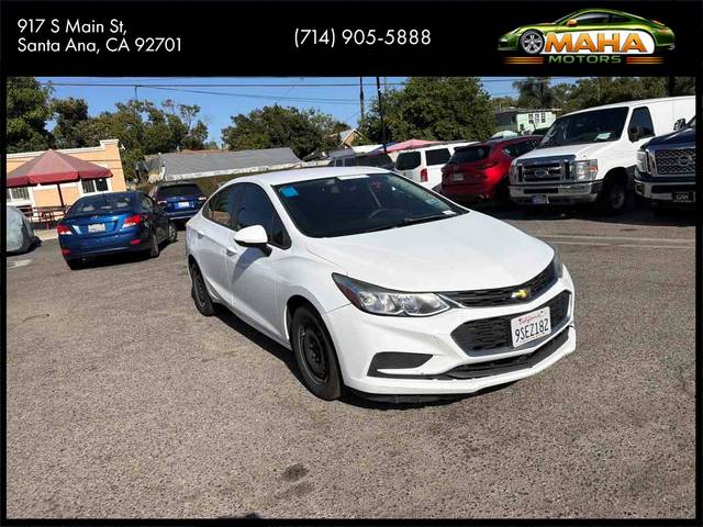 2017 Chevrolet Cruze LS FWD photo