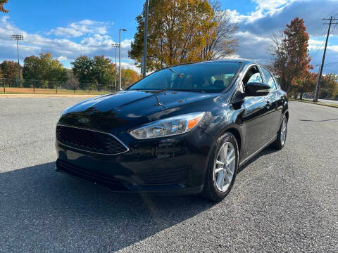 2017 Ford Focus SE FWD photo
