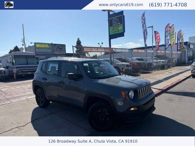 2017 Jeep Renegade Sport 4WD photo