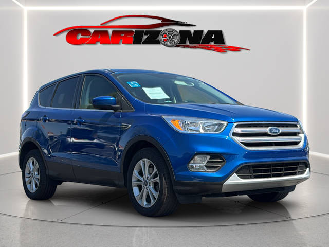 2017 Ford Escape SE FWD photo