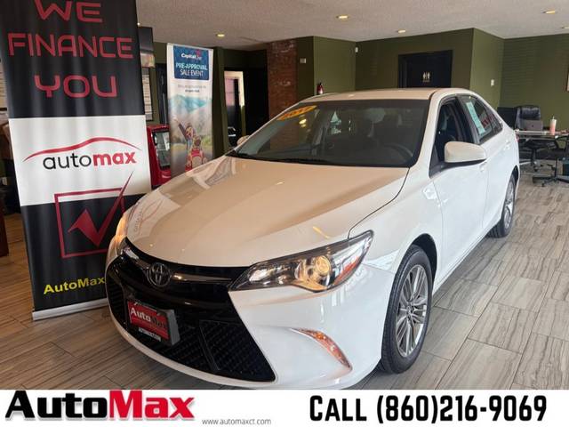 2017 Toyota Camry SE FWD photo