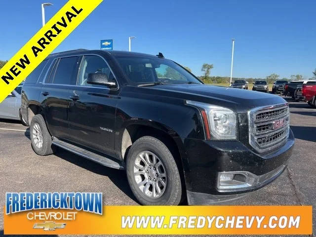 2017 GMC Yukon SLE 4WD photo