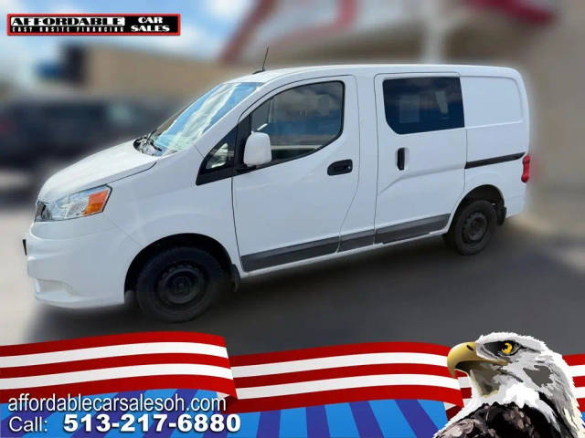 2017 Nissan NV200 SV FWD photo