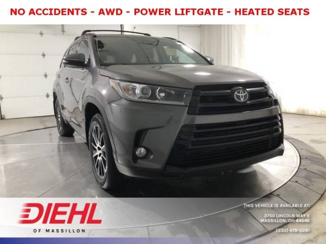 2017 Toyota Highlander SE AWD photo