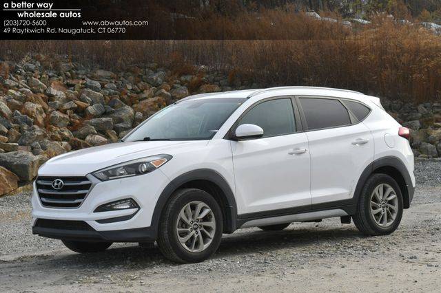 2017 Hyundai Tucson SE AWD photo