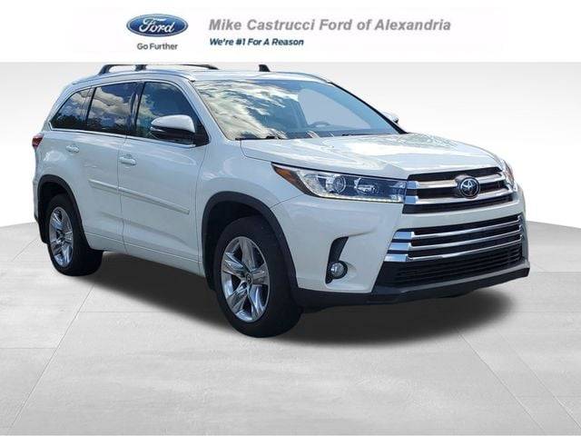 2017 Toyota Highlander Limited AWD photo