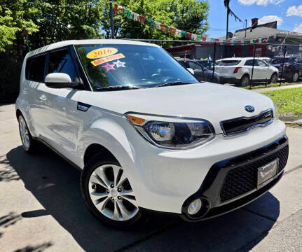 2016 Kia Soul + FWD photo