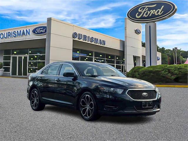 2017 Ford Taurus SHO AWD photo