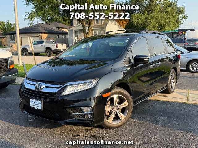 2018 Honda Odyssey Touring FWD photo