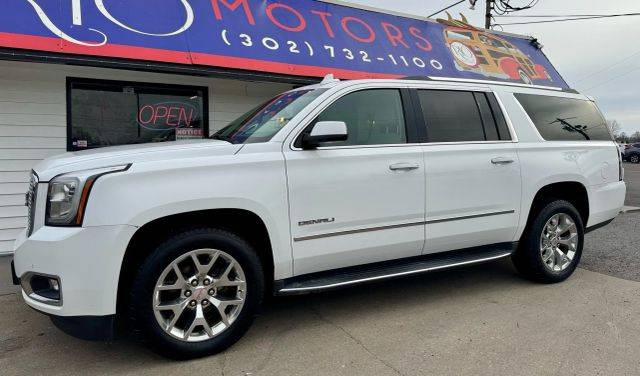 2017 GMC Yukon XL Denali 4WD photo