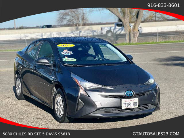 2017 Toyota Prius One FWD photo