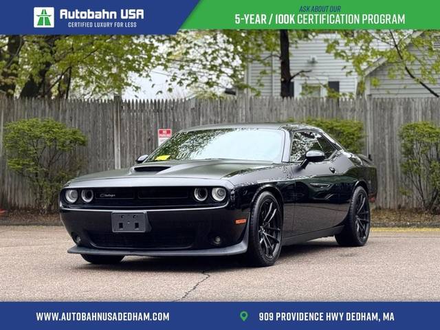 2017 Dodge Challenger T/A 392 RWD photo