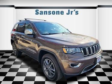 2017 Jeep Grand Cherokee Limited 4WD photo