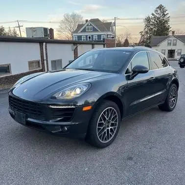 2017 Porsche Macan S AWD photo