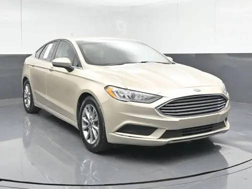 2017 Ford Fusion SE FWD photo
