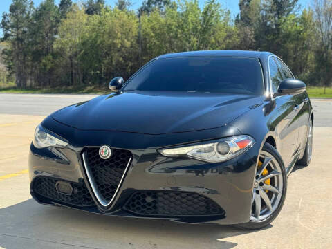 2017 Alfa Romeo Giulia  RWD photo