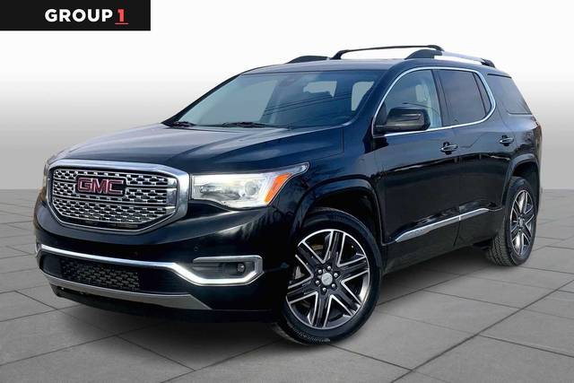 2017 GMC Acadia Denali AWD photo