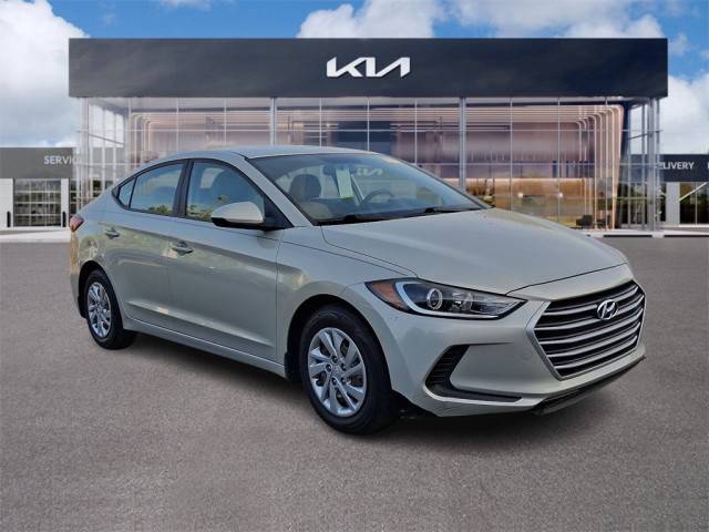 2017 Hyundai Elantra SE FWD photo