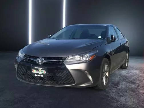 2017 Toyota Camry SE FWD photo