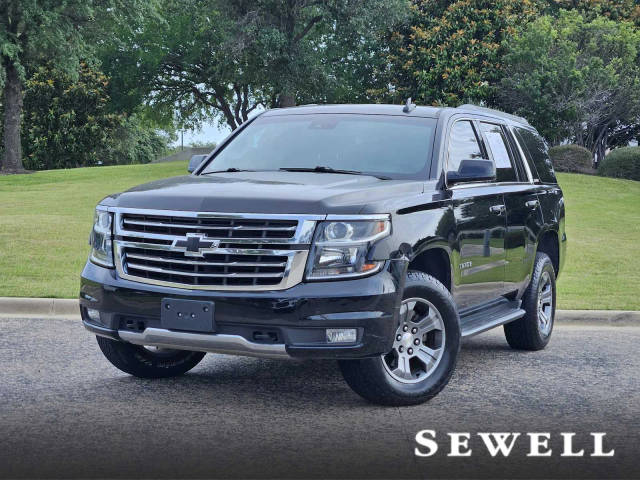 2017 Chevrolet Tahoe LT 4WD photo
