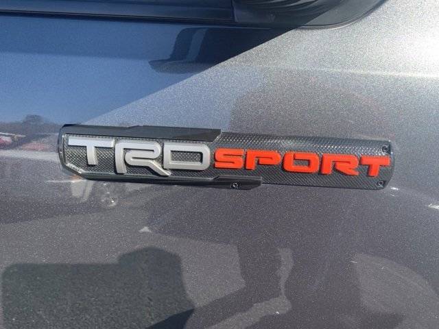 2017 Toyota Tacoma TRD Sport 4WD photo