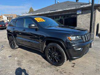 2017 Jeep Grand Cherokee Altitude 4WD photo