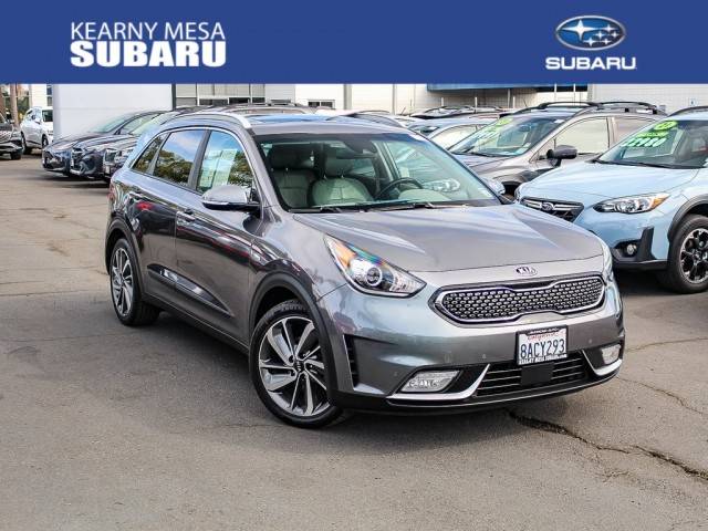 2017 Kia Niro Touring FWD photo