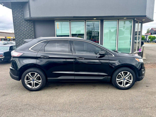 2016 Ford Edge Titanium AWD photo