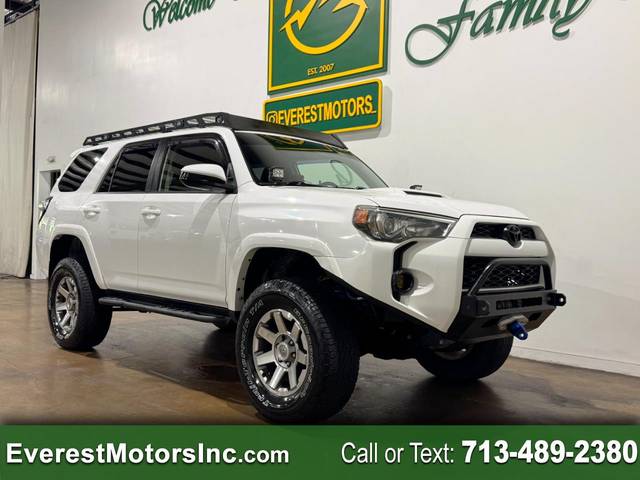 2016 Toyota 4Runner Trail 4WD photo