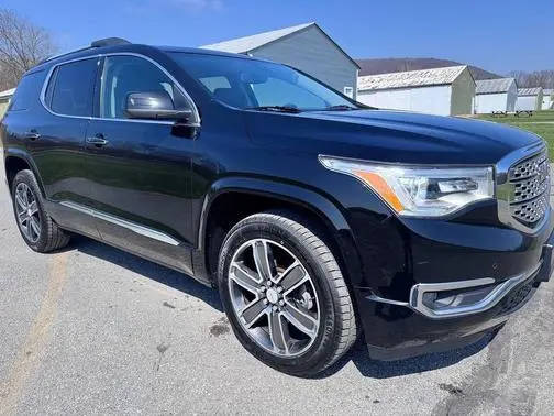 2017 GMC Acadia Denali AWD photo