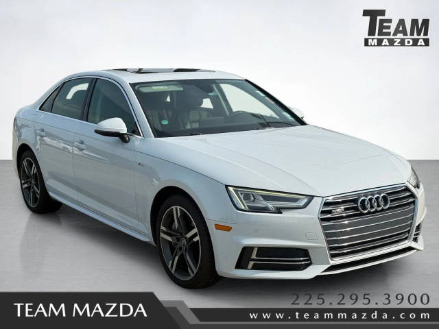 2017 Audi A4 Premium Plus AWD photo