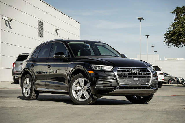 2018 Audi Q5 Premium AWD photo