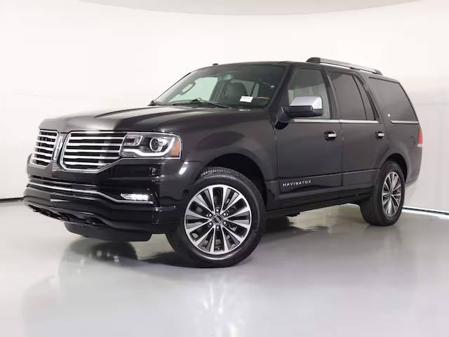 2017 Lincoln Navigator Select 4WD photo