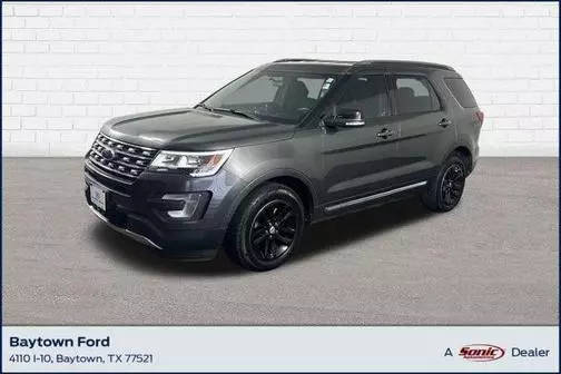 2017 Ford Explorer XLT FWD photo