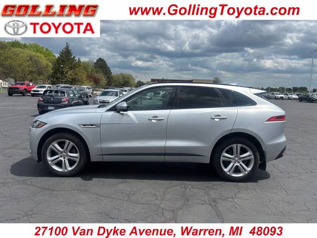 2018 Jaguar F-Pace 35t R-Sport AWD photo