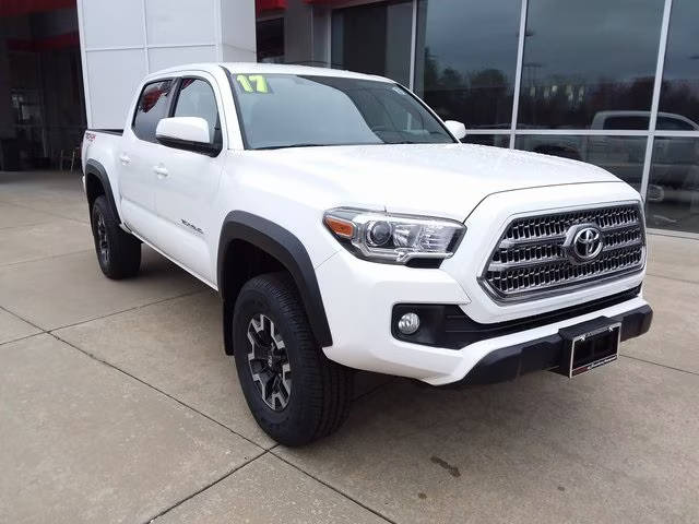 2017 Toyota Tacoma TRD Off Road 4WD photo