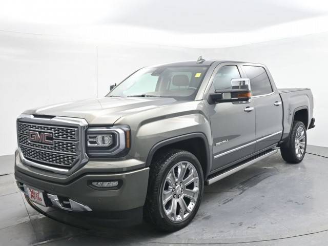2017 GMC Sierra 1500 Denali 4WD photo