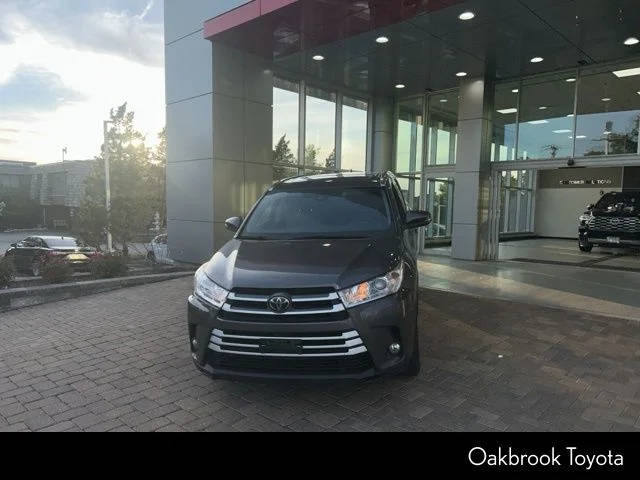 2017 Toyota Highlander XLE AWD photo