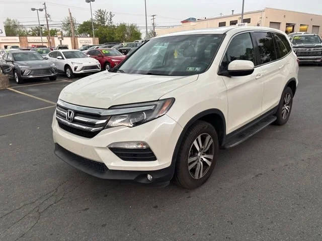 2017 Honda Pilot EX-L AWD photo