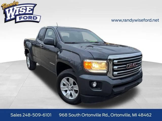 2017 GMC Canyon 4WD SLE 4WD photo
