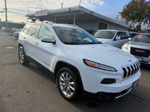 2017 Jeep Cherokee Limited FWD photo