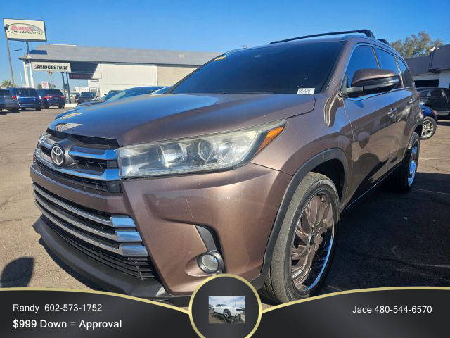2017 Toyota Highlander Limited FWD photo