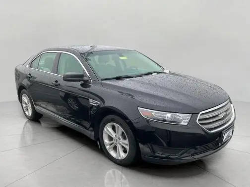 2017 Ford Taurus SE FWD photo