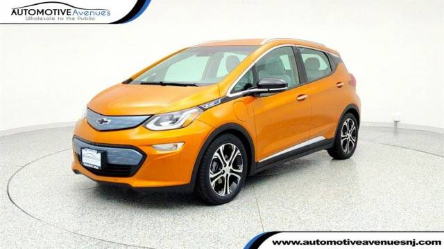 2017 Chevrolet Bolt Premier FWD photo